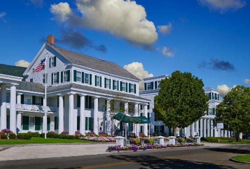 The Equinox Golf Resort & Spa image 11